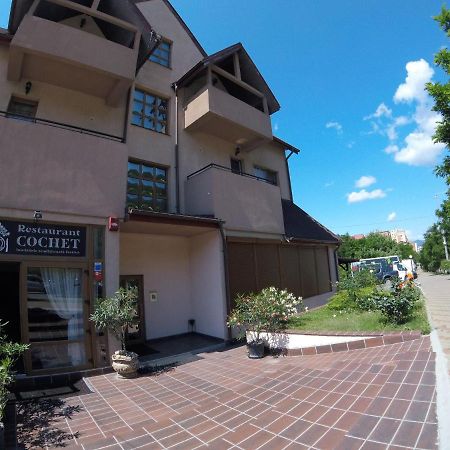 Cochet Accommodation Piatra Neamţ Exterior foto