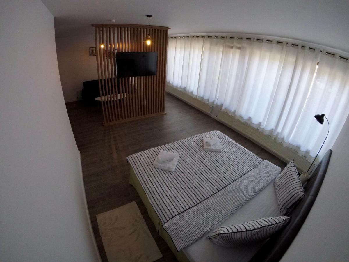 Cochet Accommodation Piatra Neamţ Exterior foto