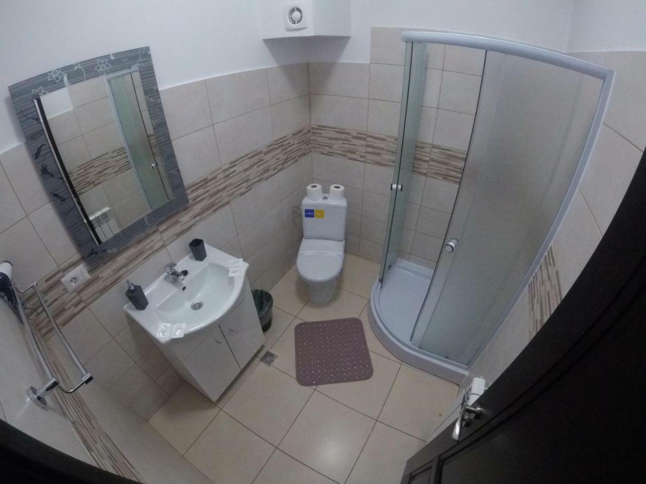Cochet Accommodation Piatra Neamţ Exterior foto